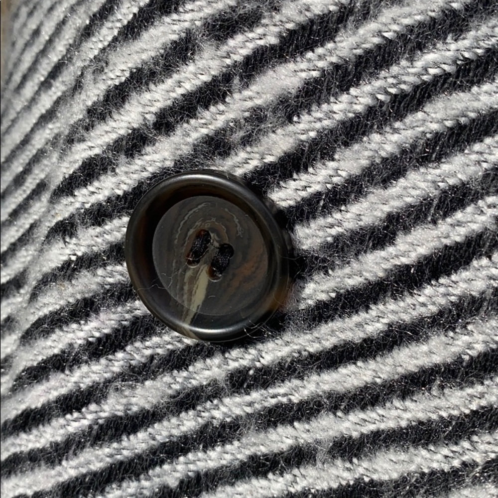 Gray Jacket - Picture 5 of 13